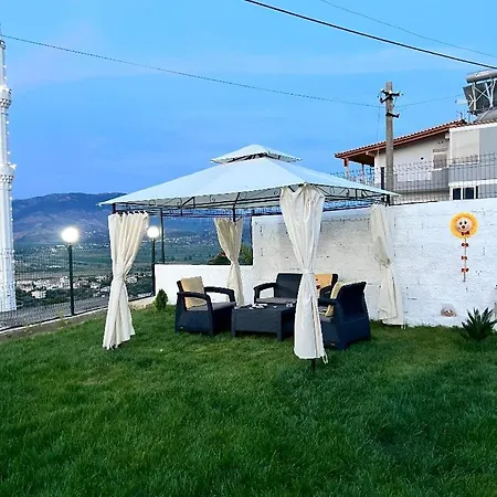 Balani Hotel *